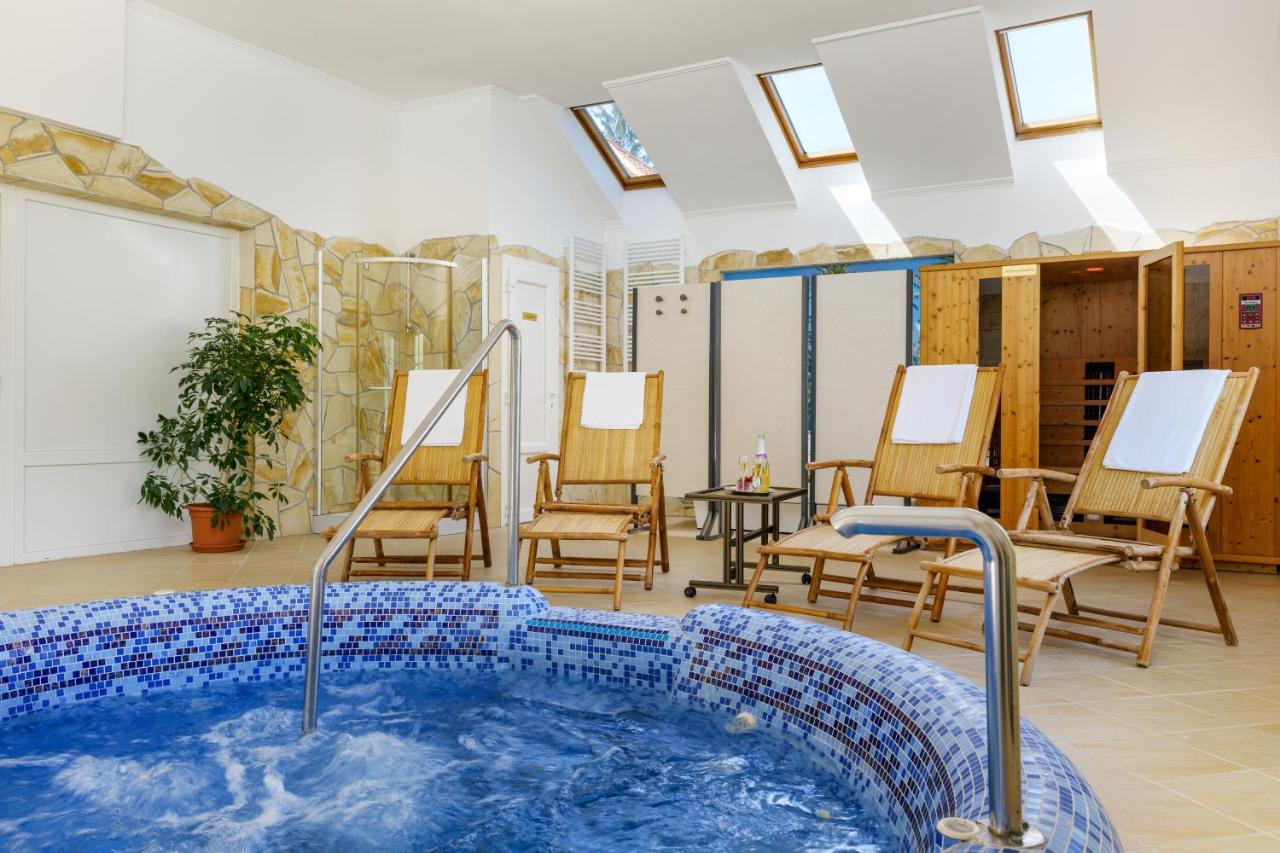 Rege - Wellness Resort House Eger Exterior photo