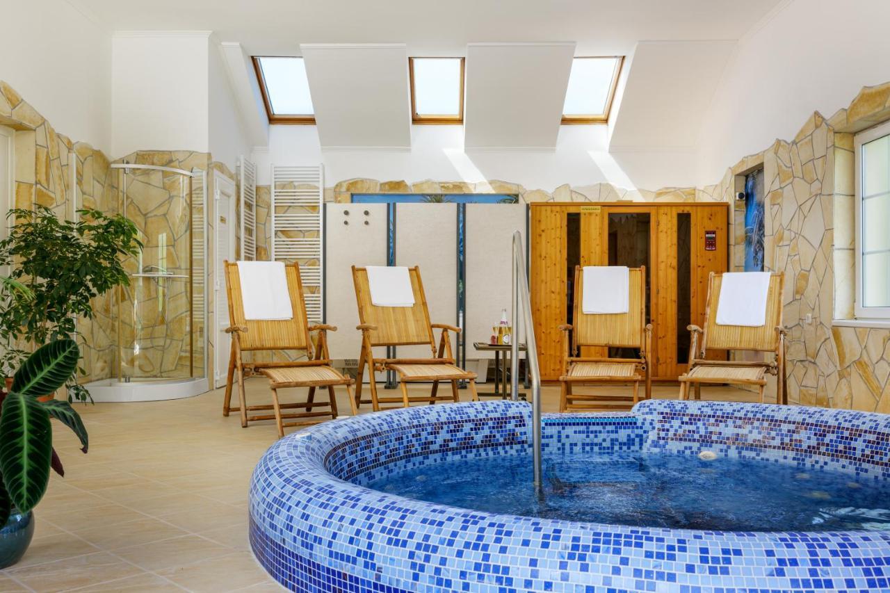 Rege - Wellness Resort House Eger Exterior photo