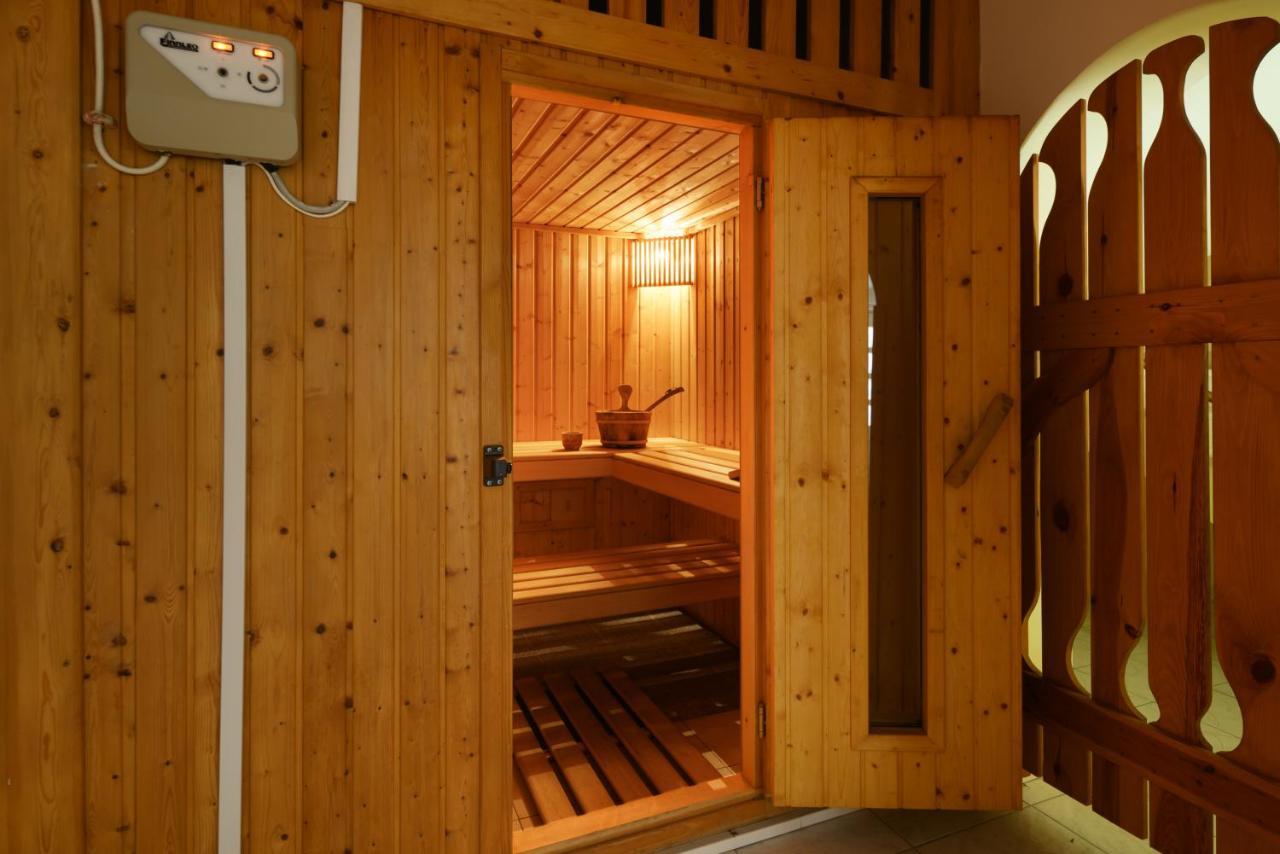 Rege - Wellness Resort House Eger Exterior photo